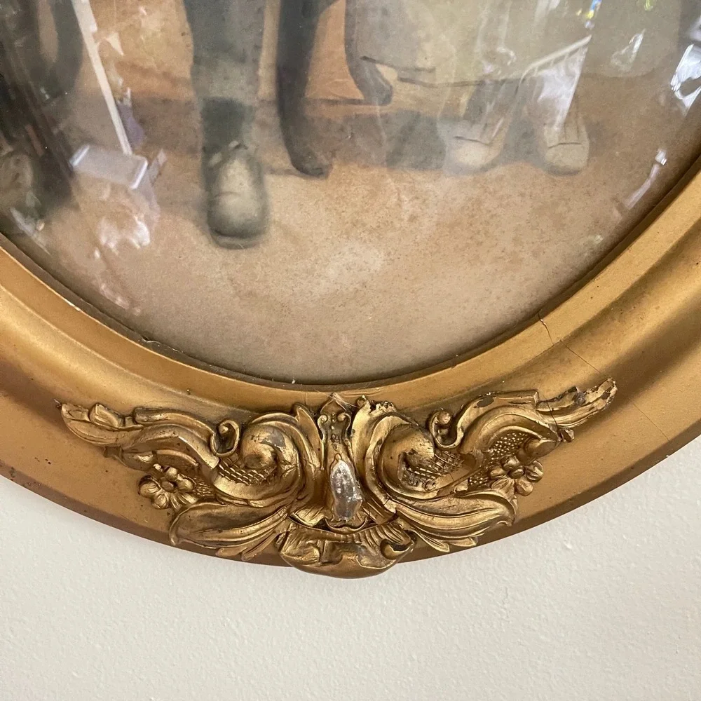 Antique Oval Frame Bubble Domed Convex Glass Picture Art 19x25 Victorian gold